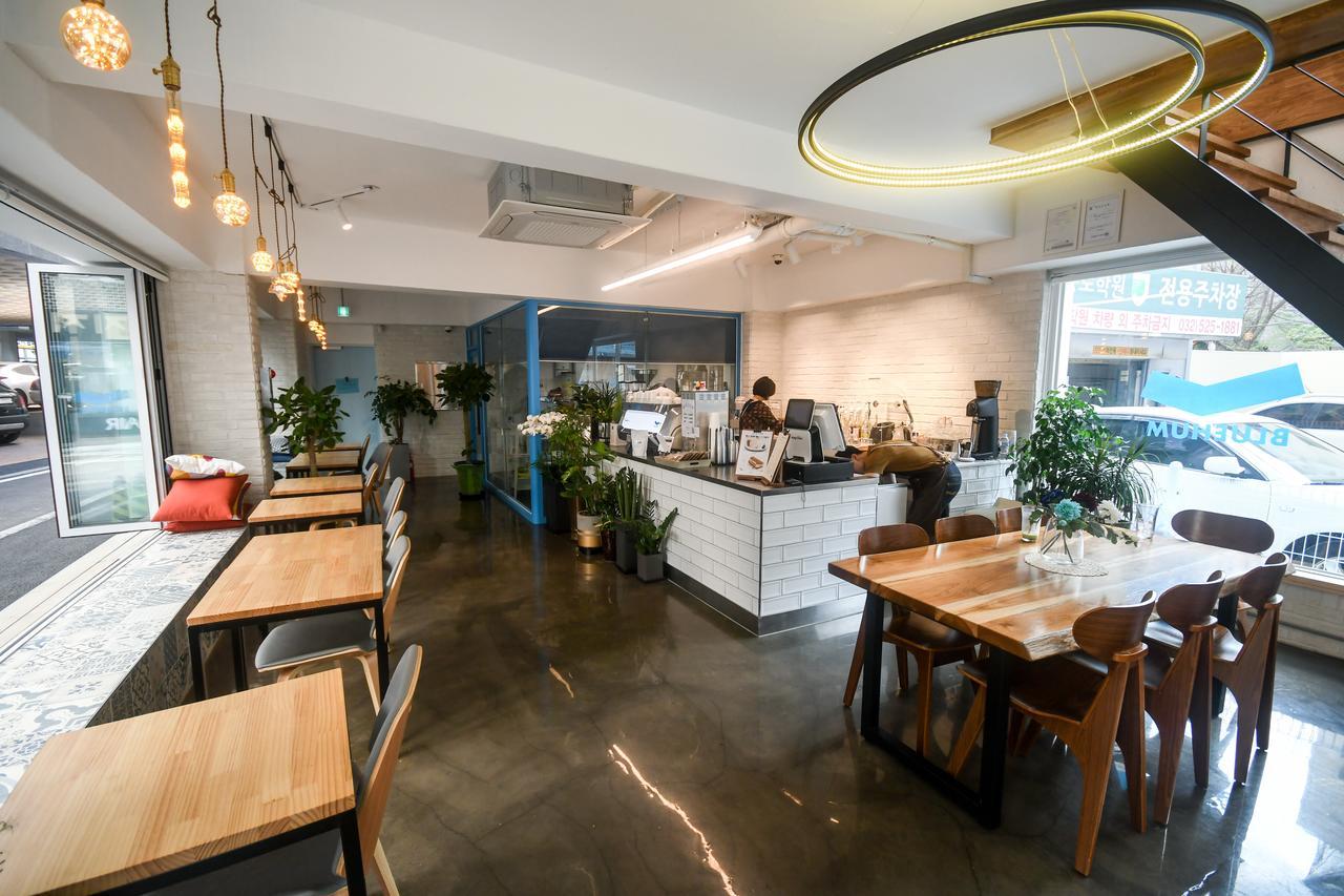 Bluehum Guest House Ίντσεον Εξωτερικό φωτογραφία