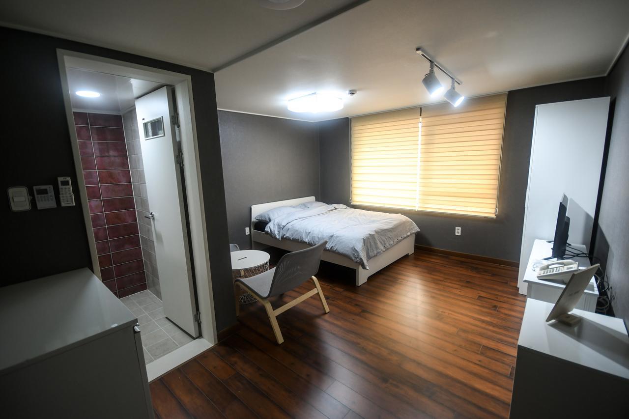 Bluehum Guest House Ίντσεον Εξωτερικό φωτογραφία